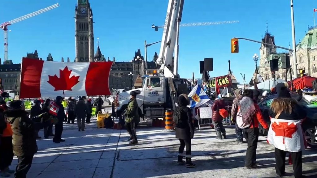 Feb 14th Freedom convoy Ottawa_Moment