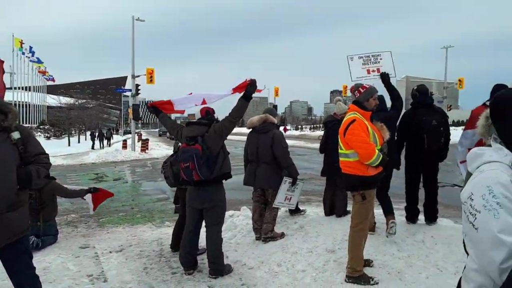 Feb 20 Ottawa Freedom protests_Moment